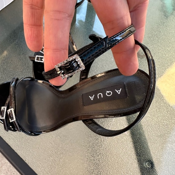 Aqua Women's Strappy High Heel
Round Toe Ankle Strap, Black, 9B NWOB - Picture 13 of 14